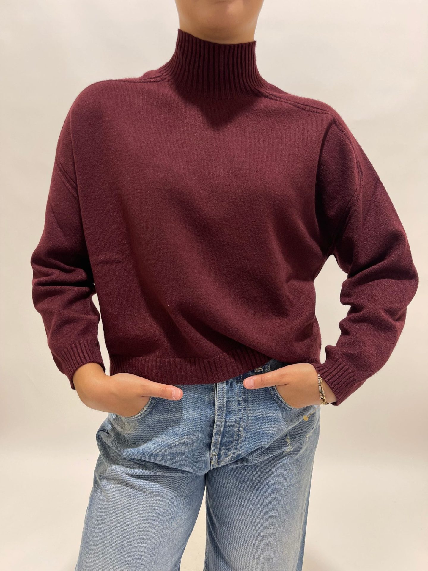 28160